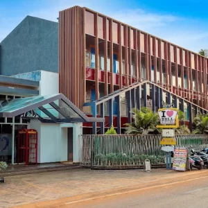 bell bottom resort goa