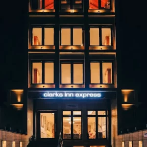 clarks inn express dehradun
