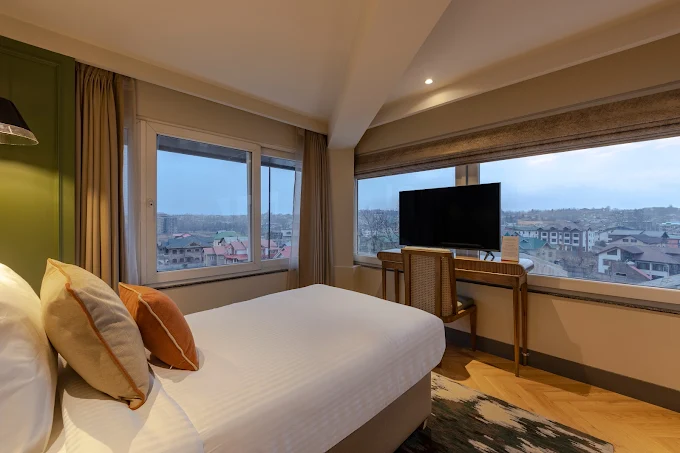 sarovar portico srinagar sarovar portico srinagar