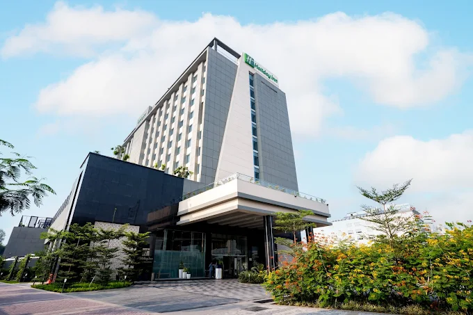 holiday inn lucknow airport by ihg holiday inn lucknow airport by ihg