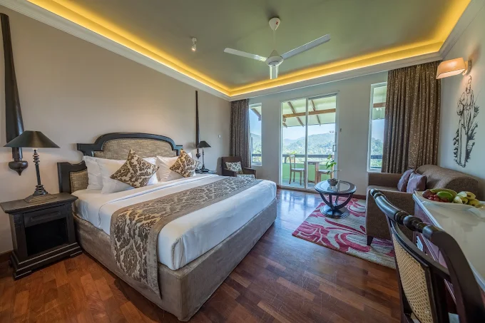 earl's regent hotel earl's regent hotel