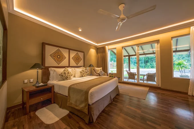 earl's regent hotel earl's regent hotel