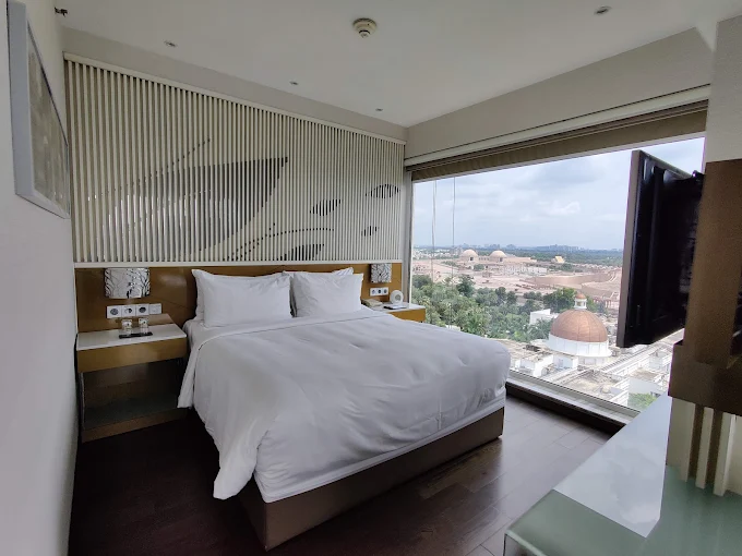 renaissance lucknow hotel renaissance lucknow hotel